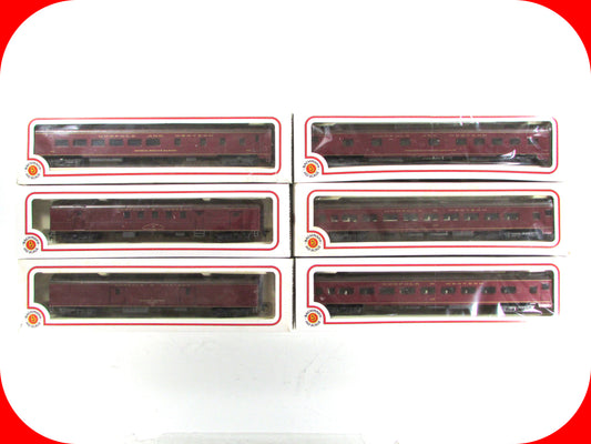 HO Scale NORFOLK & WESTERN **POWHATAN ARROW** Passenger  Set - Bachmann 43-1291