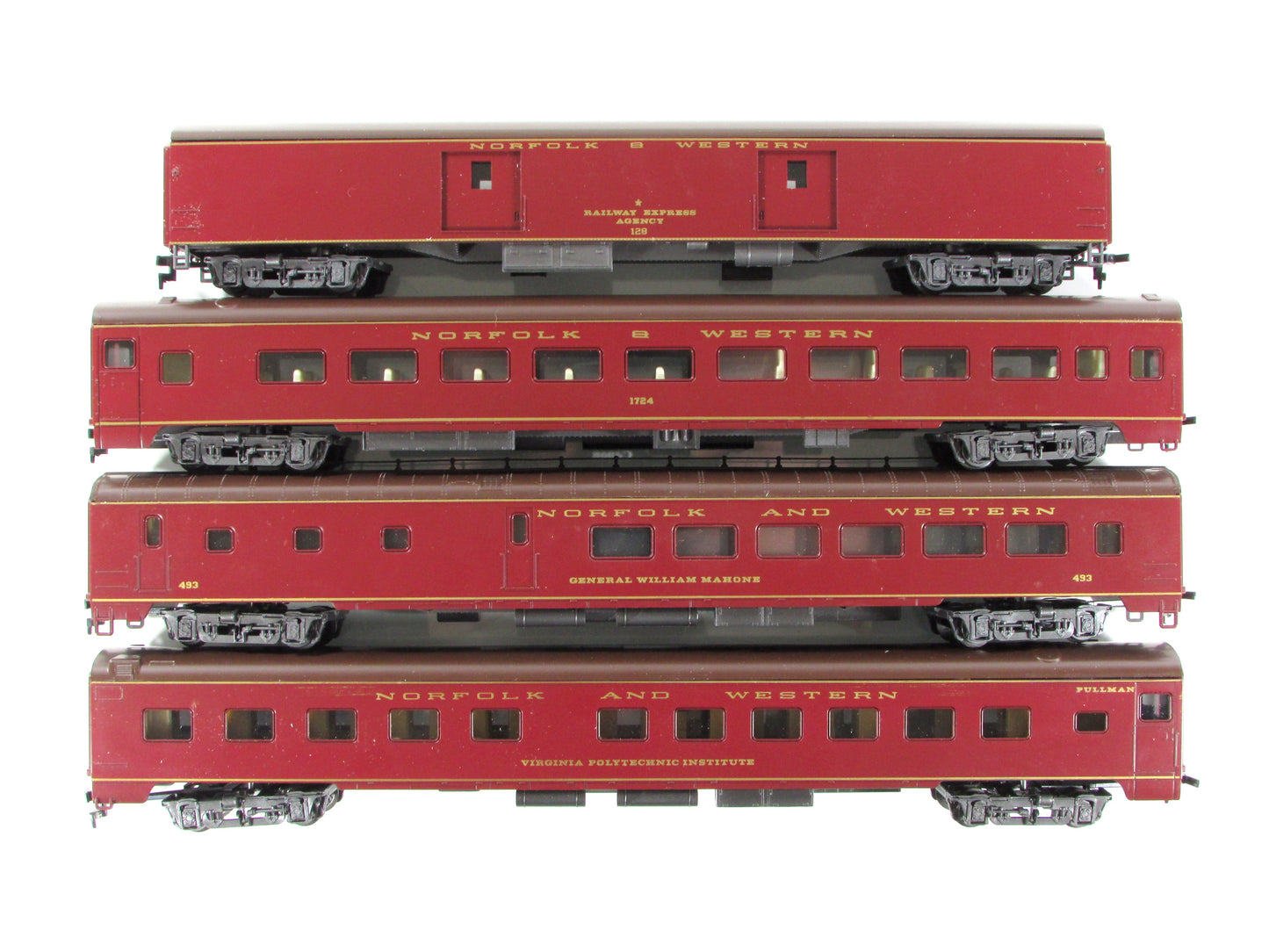 HO Scale *N&W POWHATAN ARROW* Passenger 4-Set - Bachmann 43-1291, Knuckle Cplrs