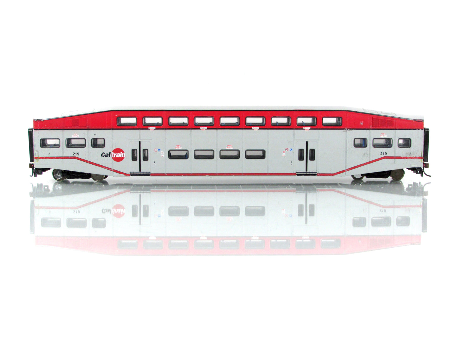 HO Scale **CALTRAIN** Bombardier Passenger Commuter Coach #219 - Athearn 25990