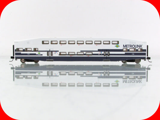 N Scale ***METROLINK*** Bi-Level Bombardier Coach #110 - Athearn 10174 **RARE