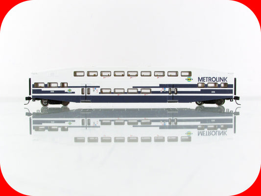 N Scale ***METROLINK*** Bi-Level Bombardier Coach #206 - Athearn 10158 **RARE