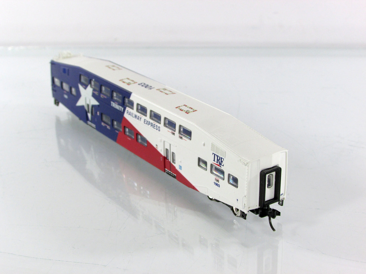 N Scale **Trinity Railway Express** Bombardier Control Car #1003 -Athearn 10166