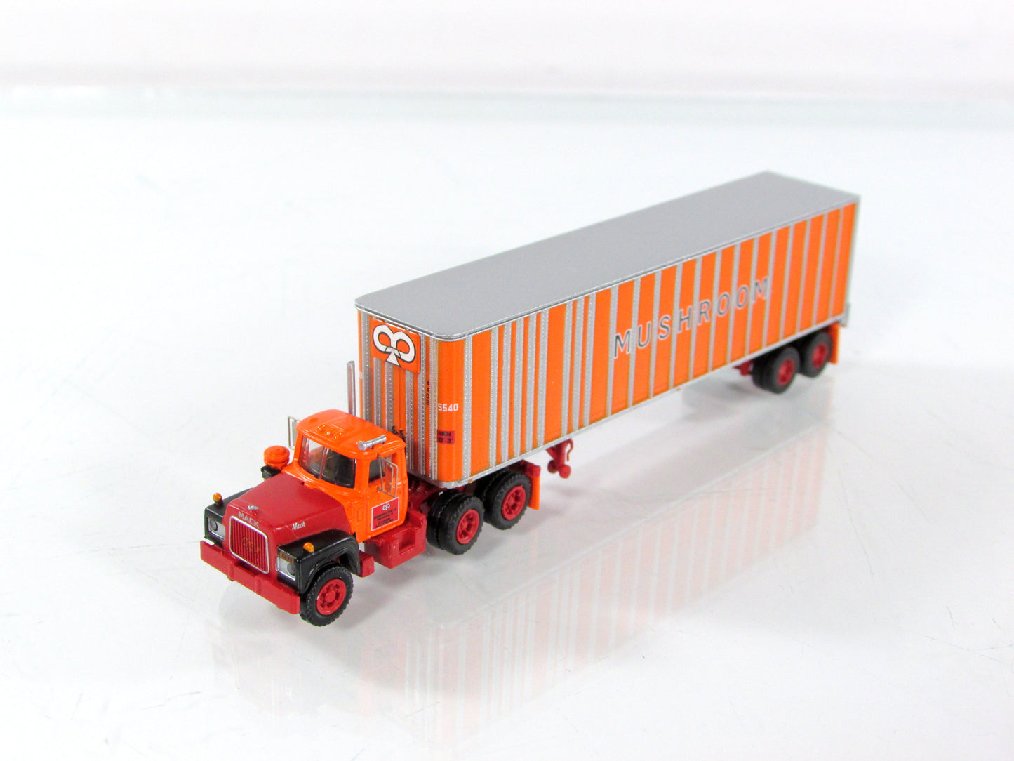 N Scale ***MACK R TRACTOR w/ 40' MUSHROOM TRAILER*** Athearn 12189 **RARE**