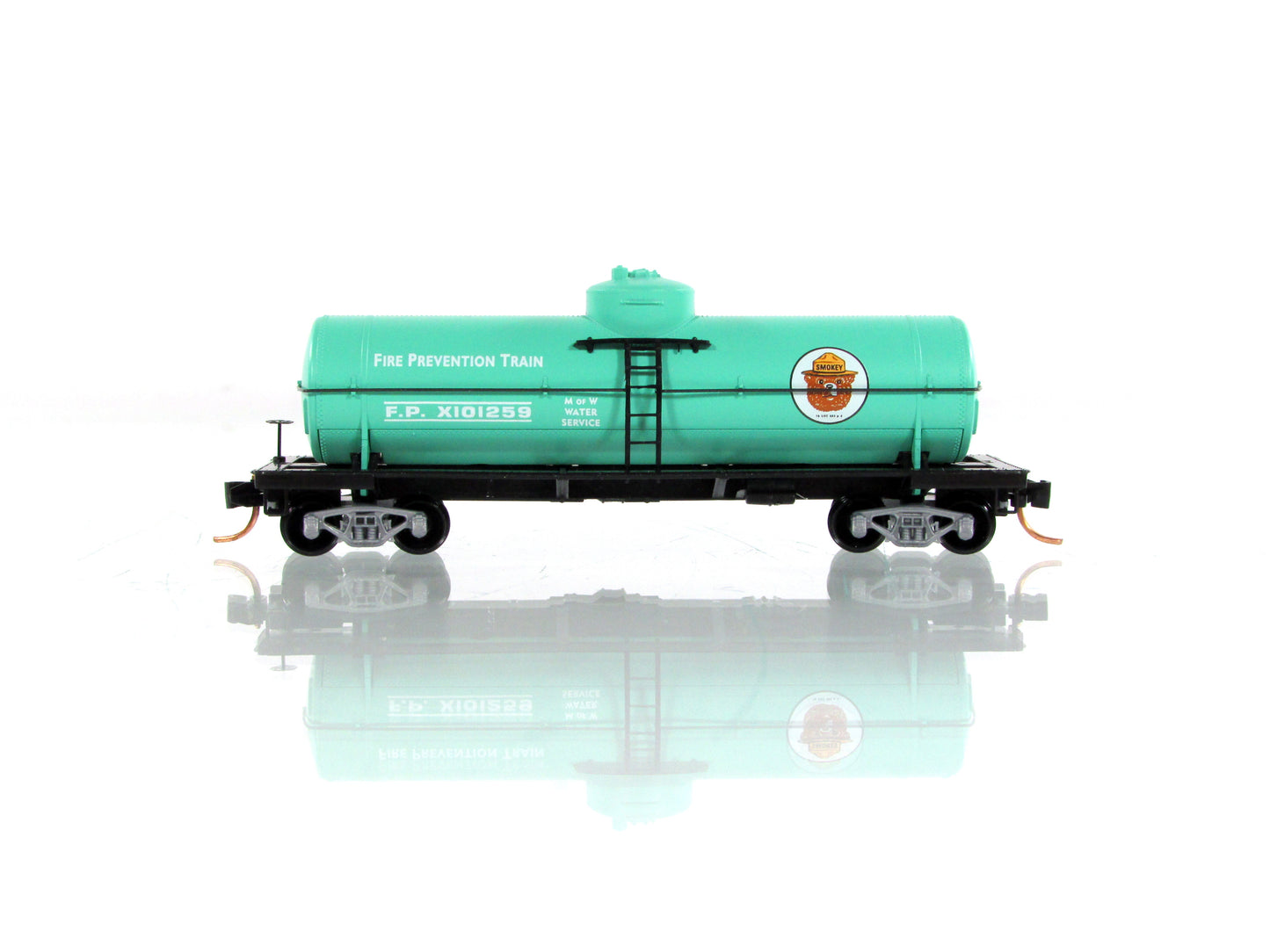 N Scale **SMOKEY BEAR** MoW Forest Fire Prevention Tanker - Micro Trains 65540