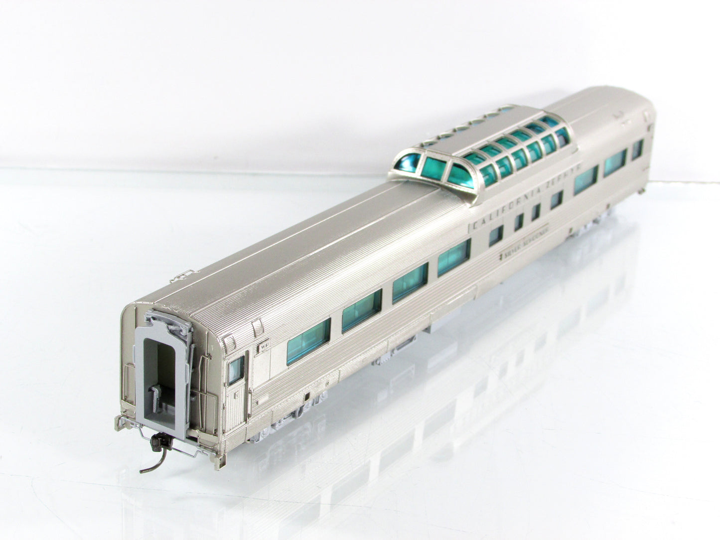 HO Scale ***WP CA ZEPHYR*** SILVER SCHOONER DOME #815 - Broadway 1495, Lighted