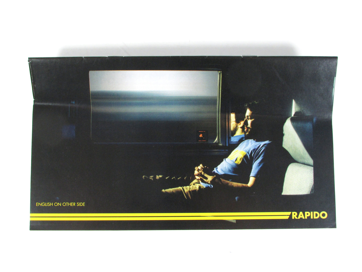 HO Scale *VIA RAIL CANADA* Passenger Coach #5525 - Rapido 100245, Lighted *RARE