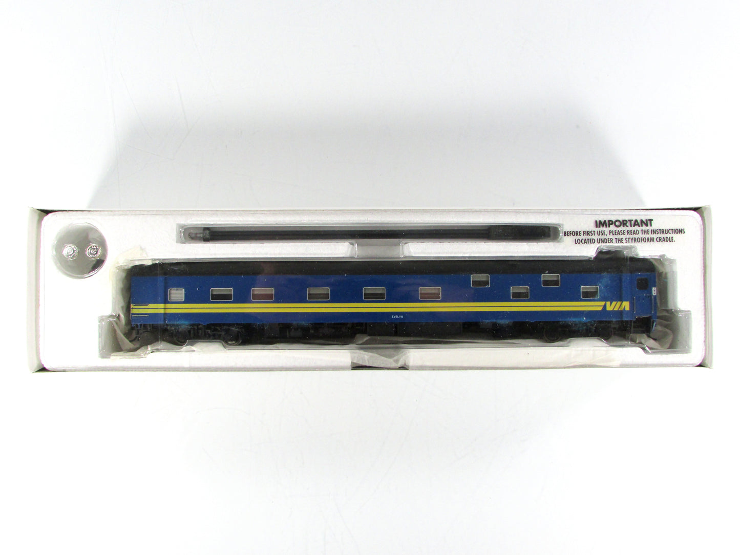 HO Scale ***VIA RAIL CANADA*** *EVELYN* Sleeper #1157 - Rapido 101008, Lighted