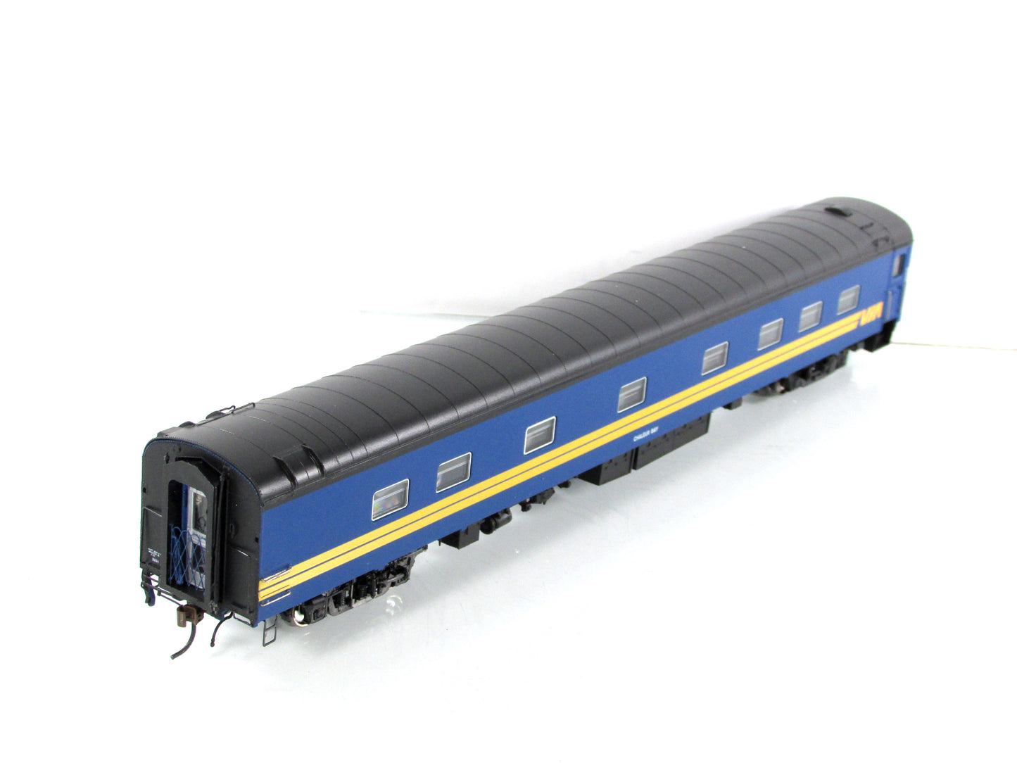 HO Scale *VIA RAIL CANADA* *CHALEUR BAY* Sleeper #2024 - Rapido 104003, Lighted