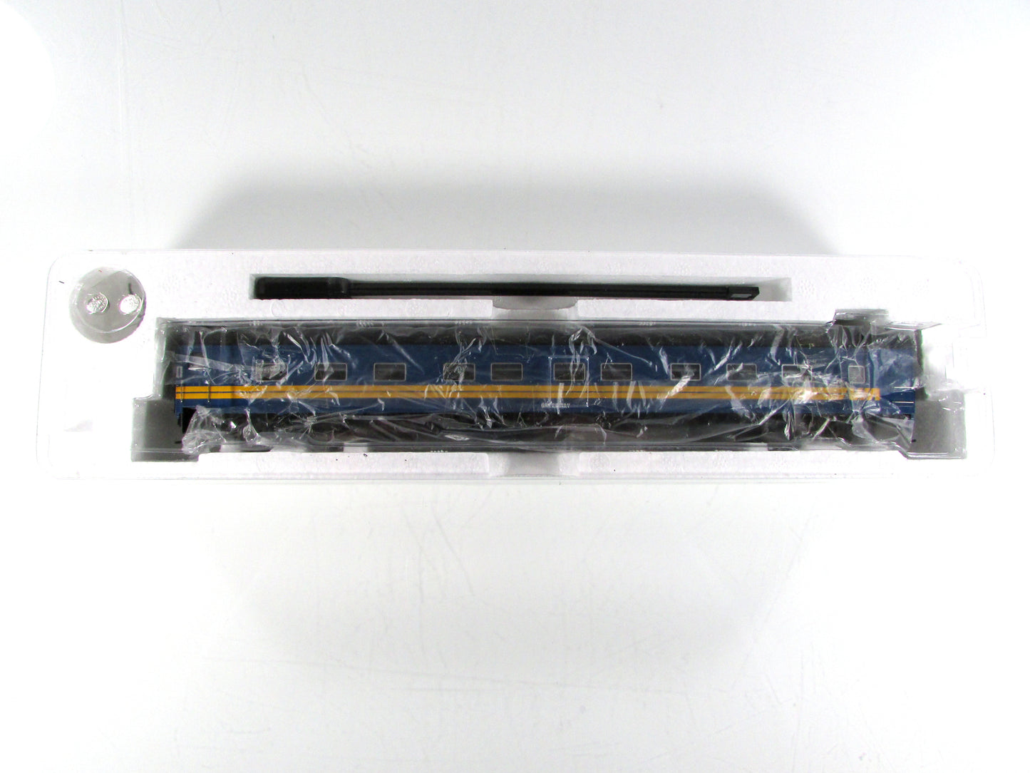 HO Scale **VIA RAIL CANADA** *GREENWAY* Sleeper #1176 -- Rapido 113007, Lighted