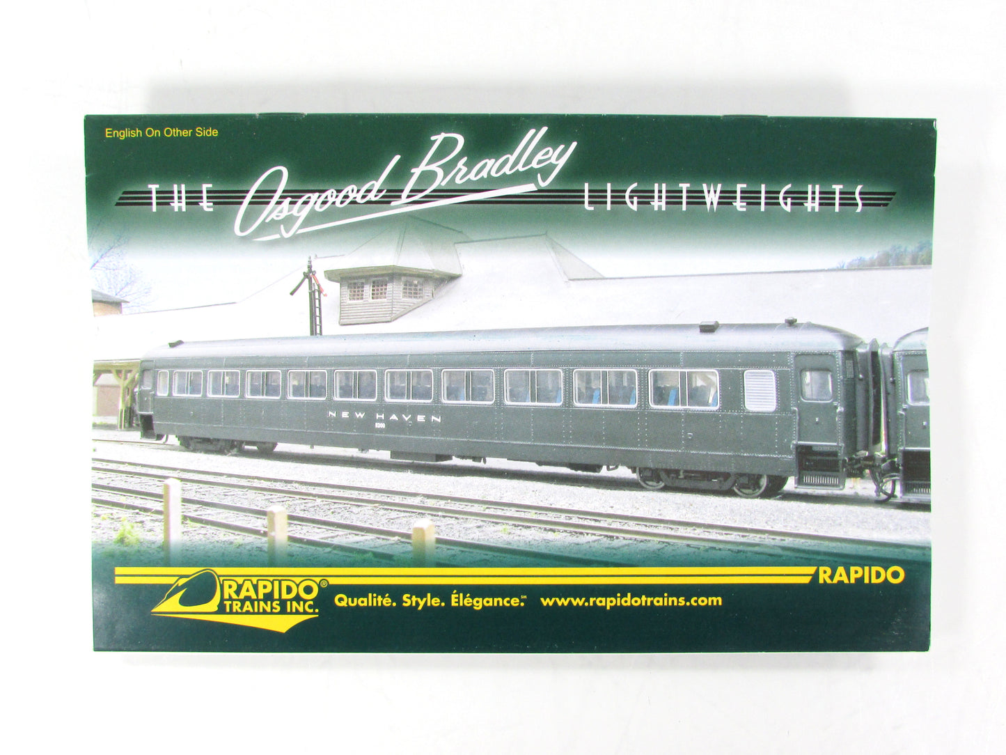 HO Scale ***NEW HAVEN*** Osgood Bradley Coach #8206 ---- Rapido 109117, Lighted