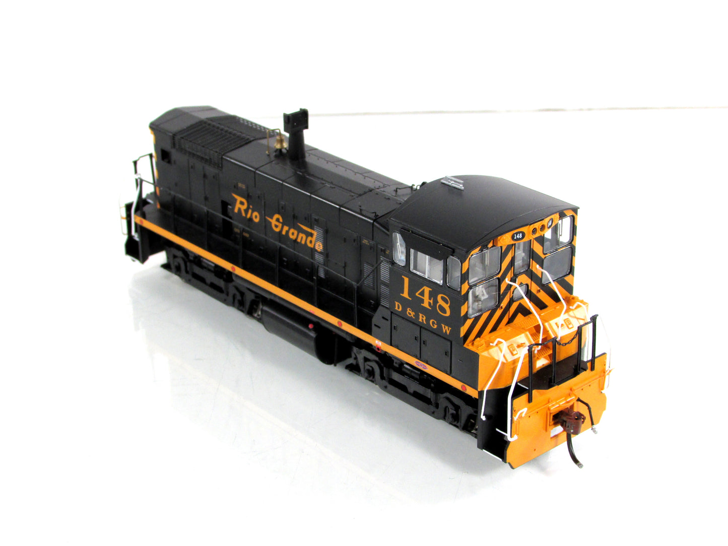 HO Scale **RIO GRANDE* SW1000 Switcher #148 - Athearn ATH86743, DCC-Sound Ready