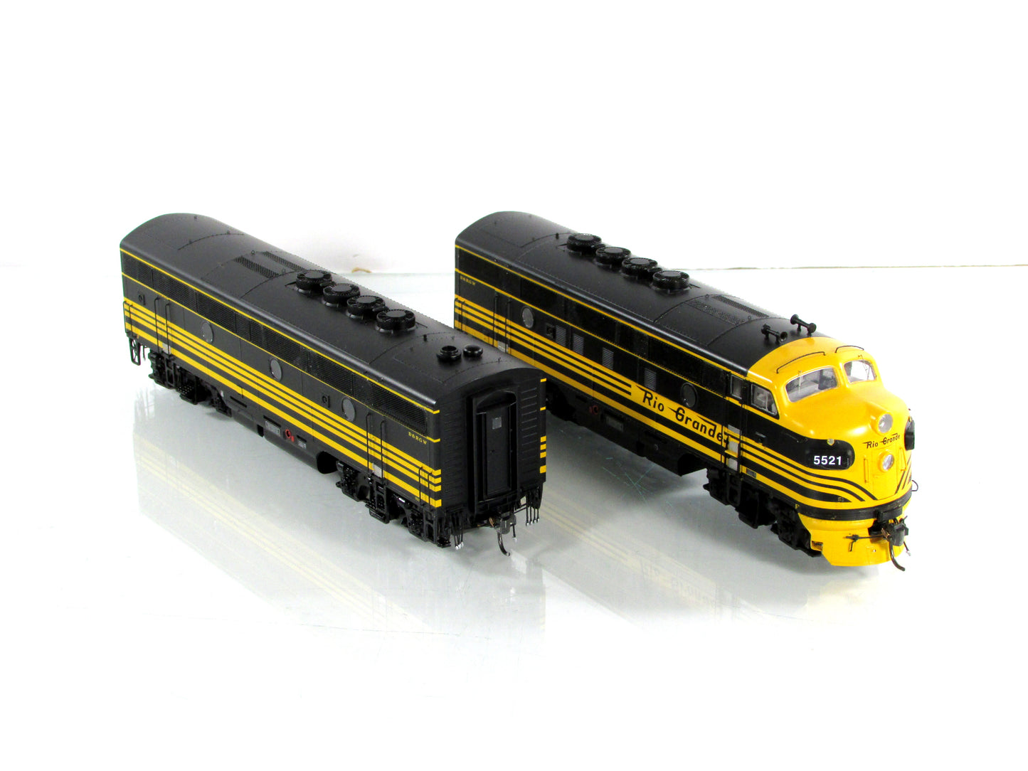 HO Scale **DENVER & RIO GRANDE** F3A-F3B Locomotive Set - Athearn G22334 w/ DCC