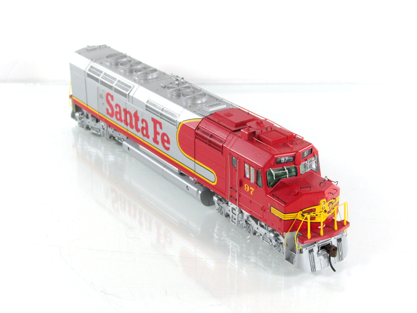 HO Scale **SANTA FE** FP45 Locomotive #97 - Athearn G67654 w/ DCC Tsunami Sound