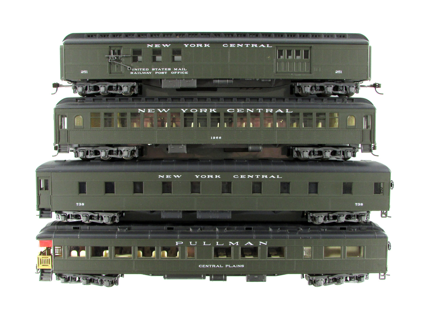 HO Scale *NYC* 1920s Passenger Set B, Interiors, Knuckle Cplrs - Rivarossi 6925