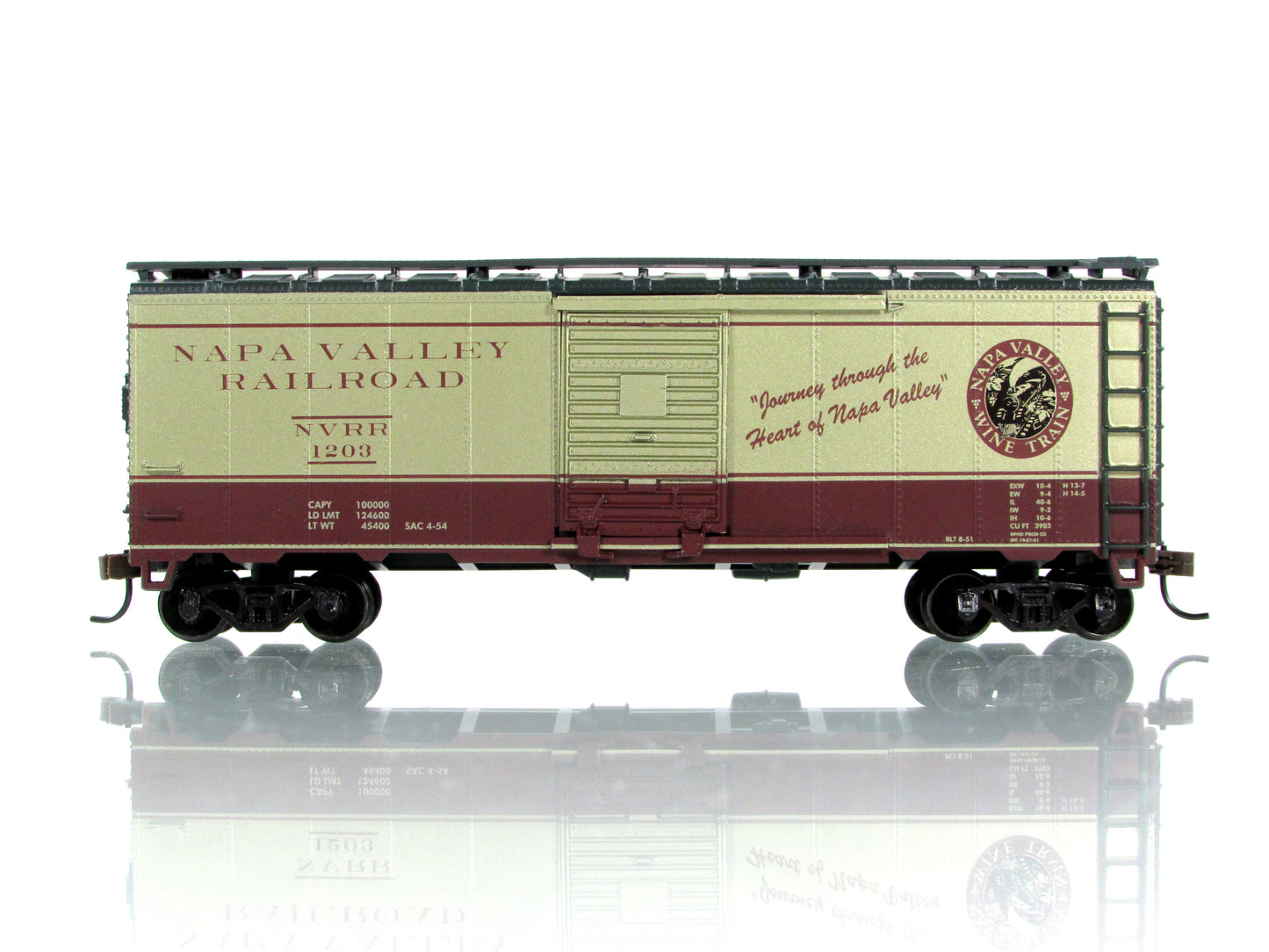 HO Scale *NAPA VALLEY* Railroad Wine Train 40' Box Car, NVRR 1203 -Athearn 8506
