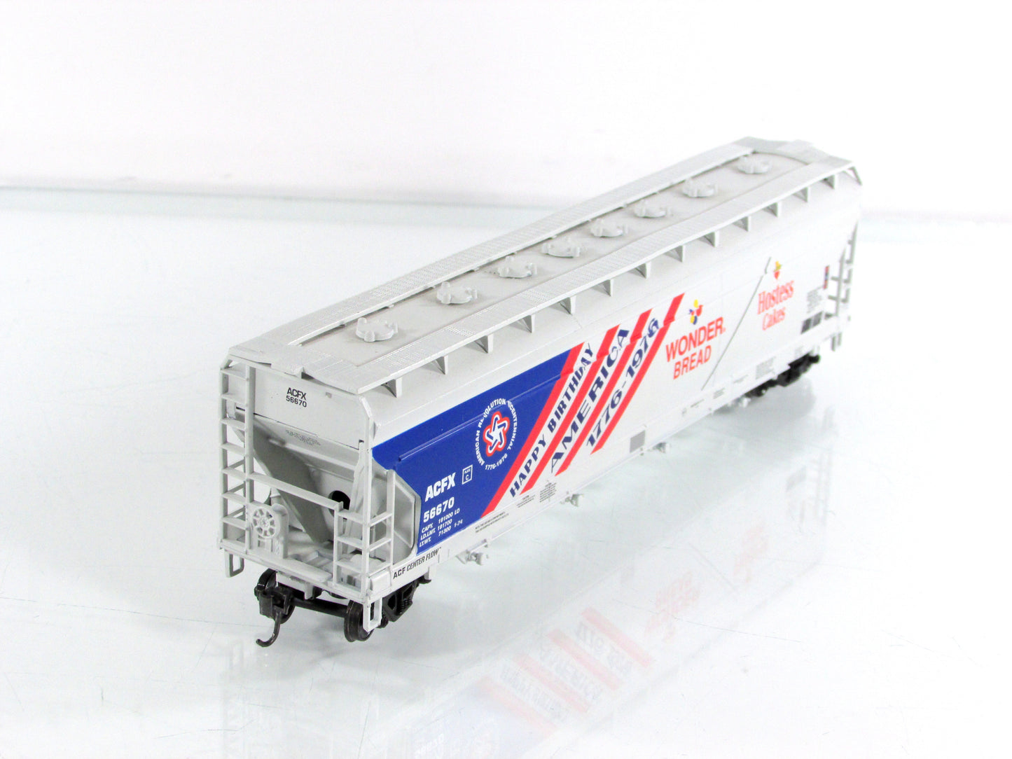 HO Scale *WONDER BREAD BICENTENNIAL* 1776-1976 ACF 4-Bay Hopper - Athearn 7200