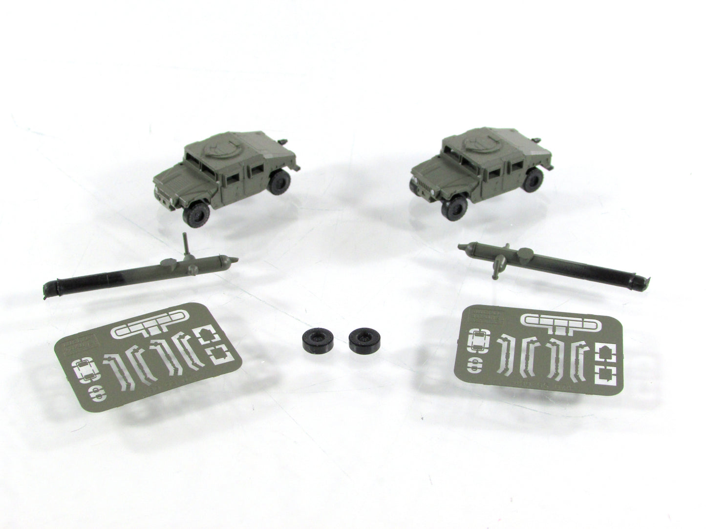 N Scale ***US Army Armored Humvee Vehicles** 2-Pack Set - Micro Trains 49945952