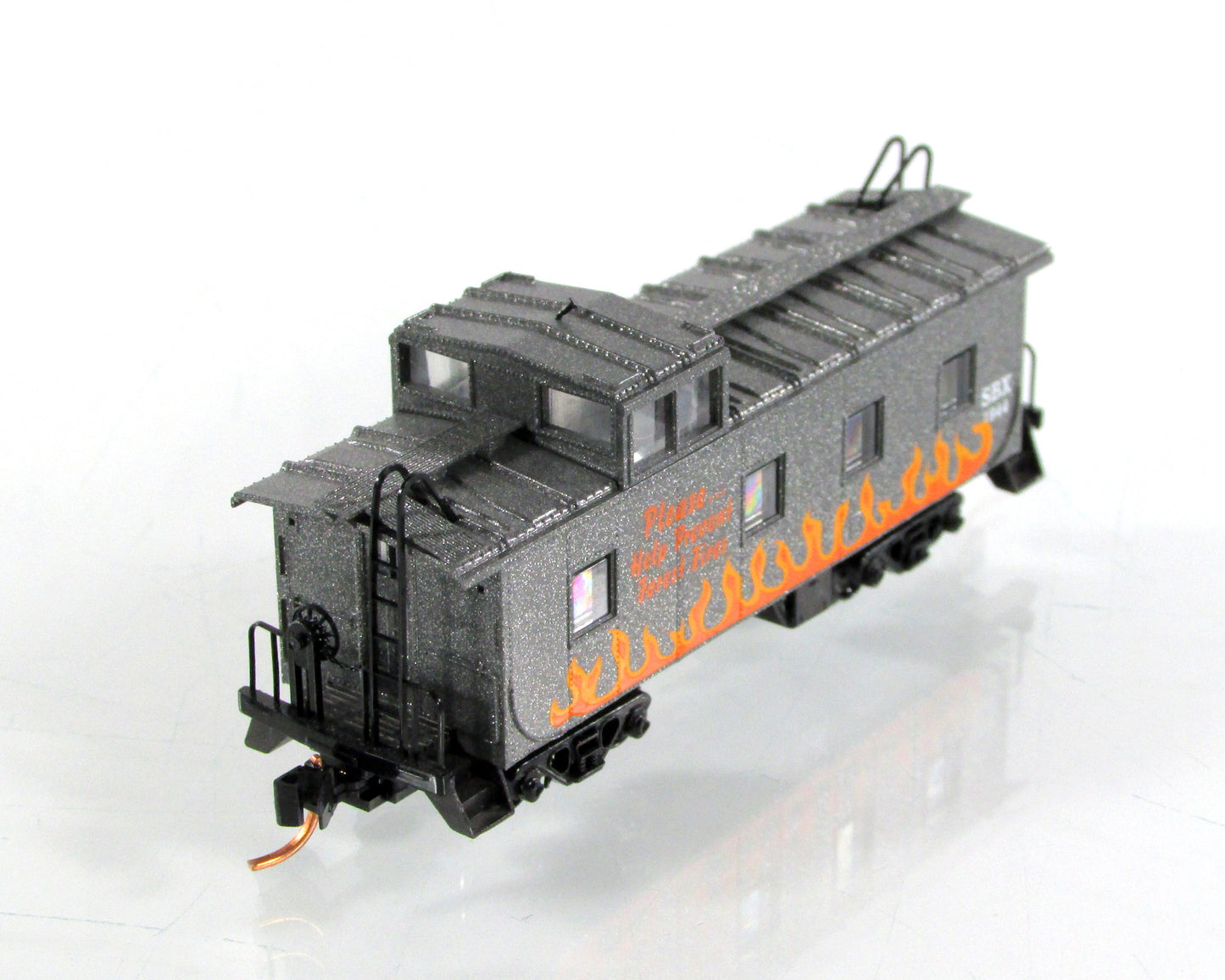 N Scale **SMOKEY BEAR** Forest Fire Prevention Caboose -- Micro Trains 10000260