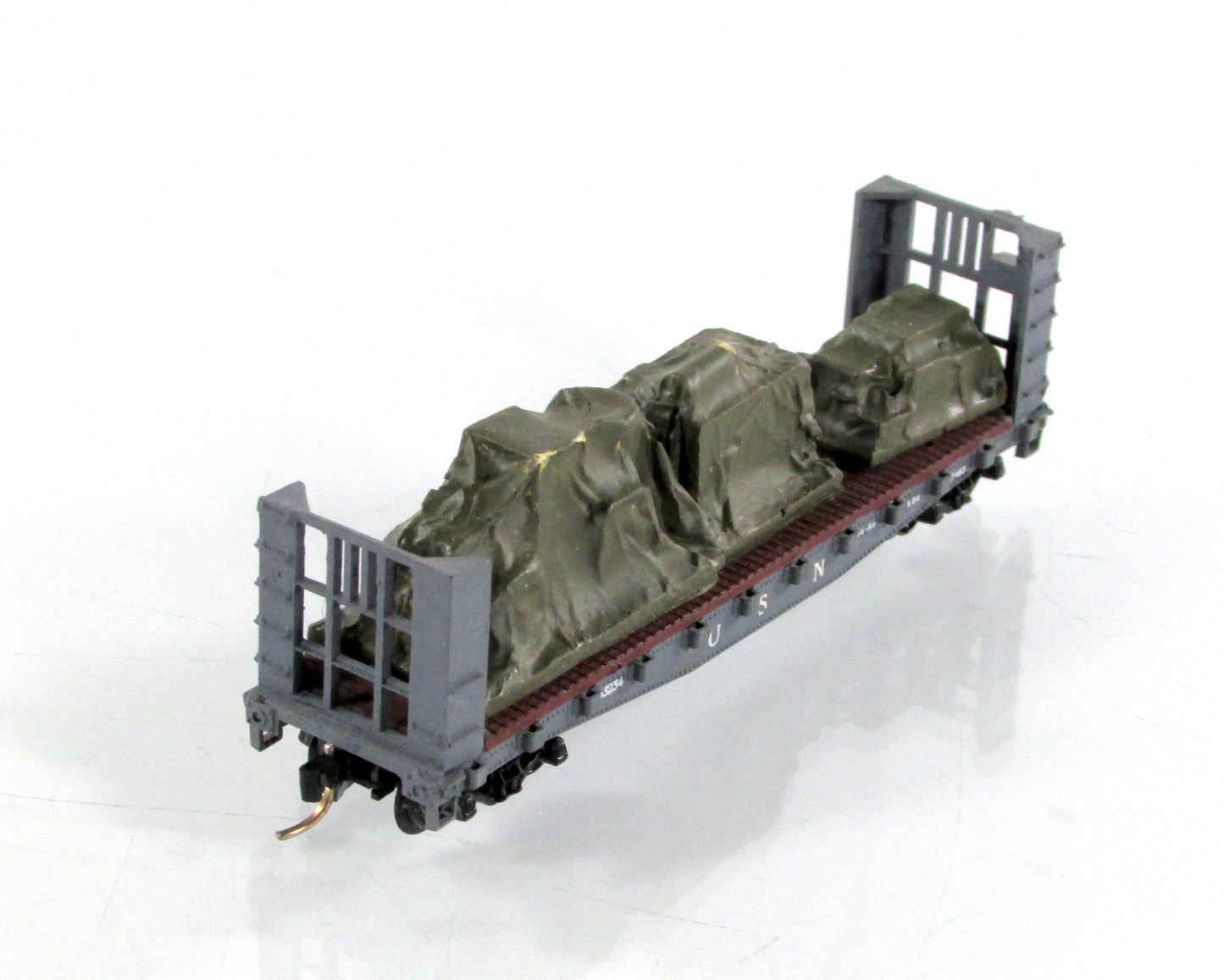 N Scale ***US NAVY*** 40' Bulkhead Flat Car, Custom Load - Atlas, MTL Couplers