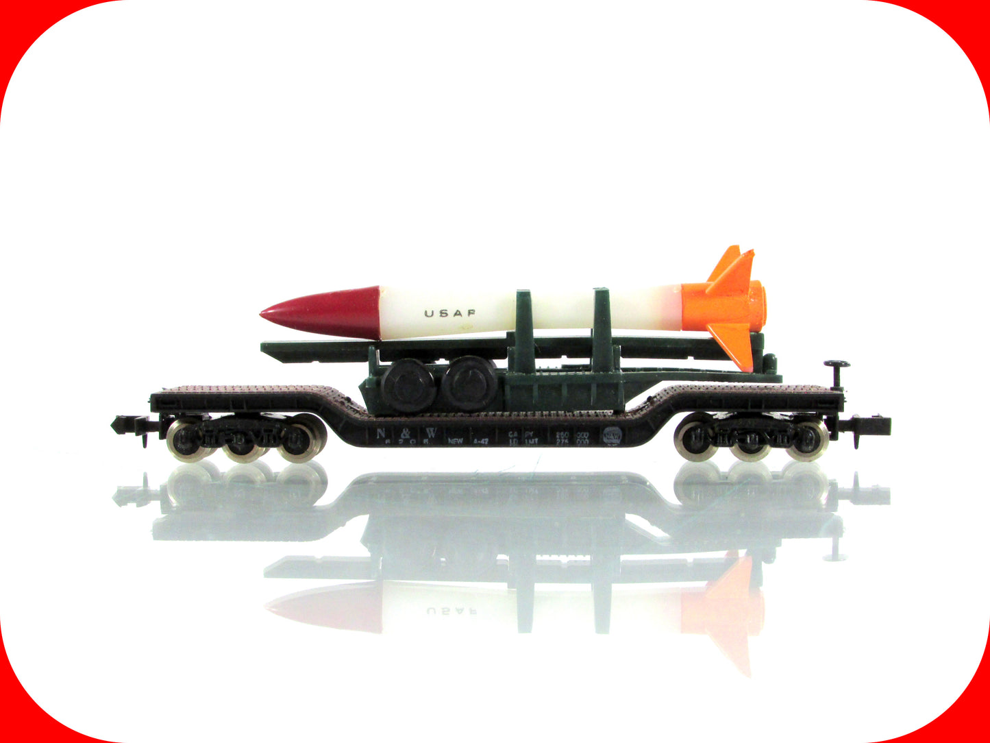 N Scale **US AIR FORCE** Missile Load on Heavyweight Flat, N&W - Bachmann *RARE