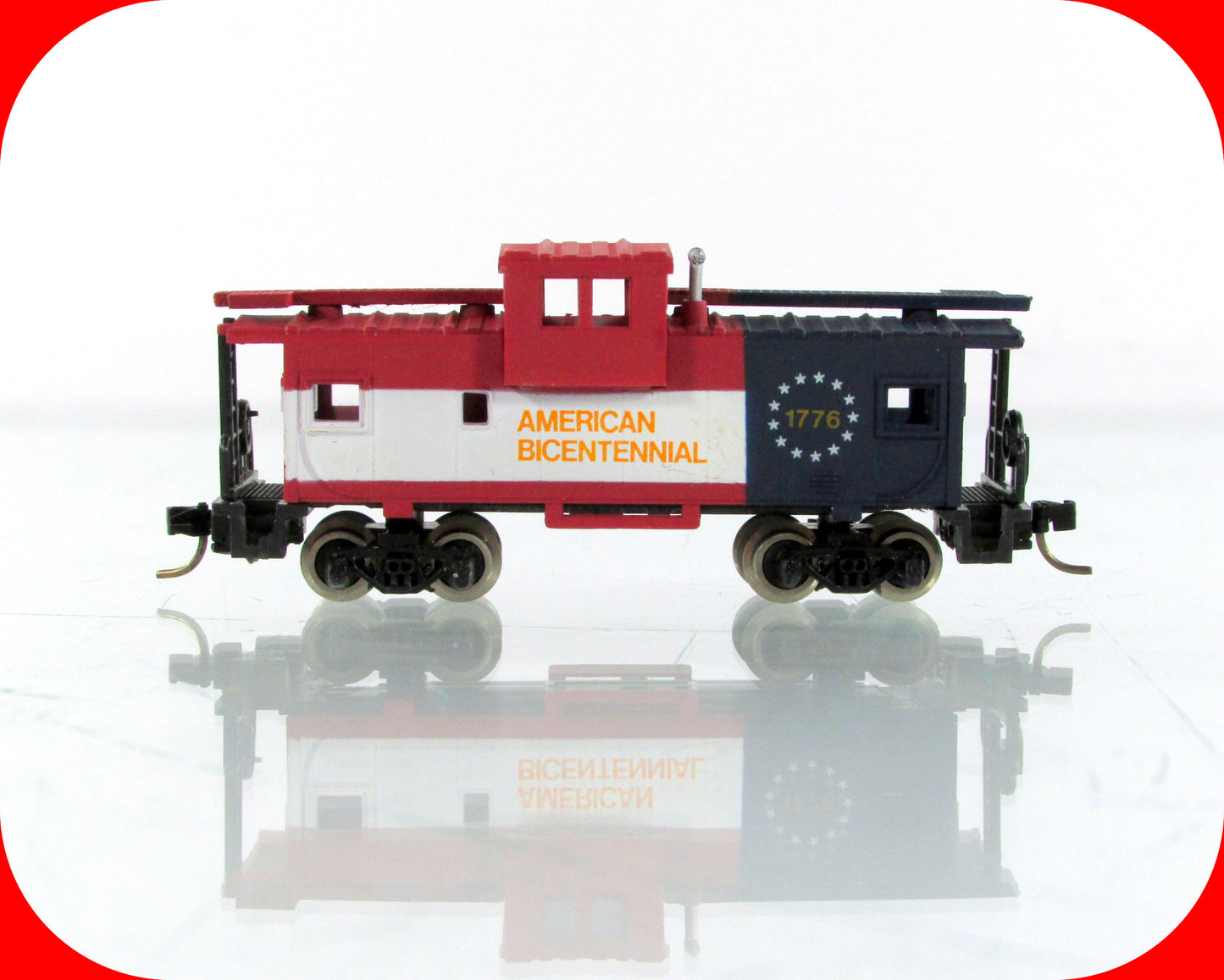 N Scale **AMERICAN BICENTENNIAL 1776-1976** Caboose - Bachmann 5703, MTL Cplrs