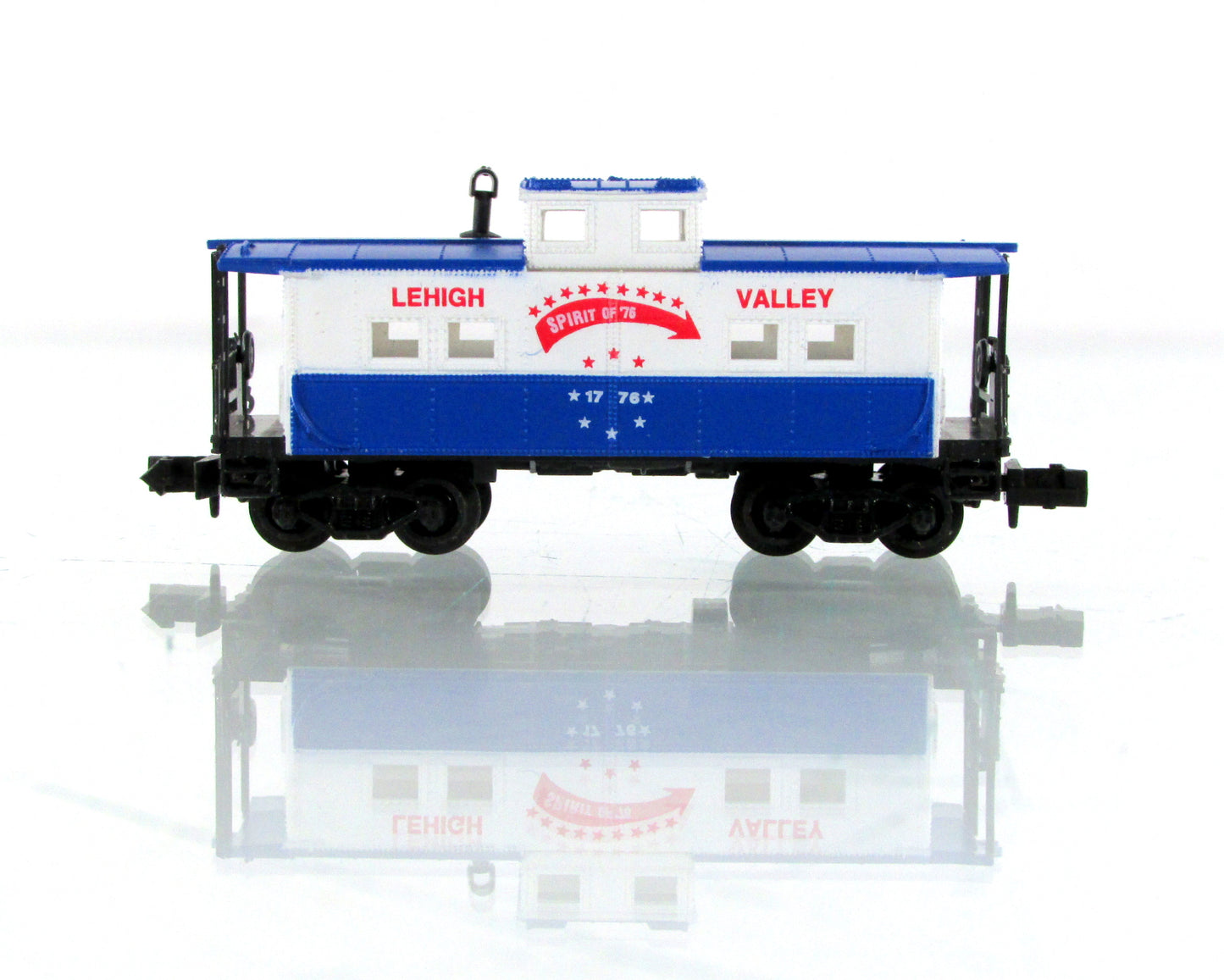 N Scale **LEHIGH VALLEY** Spirit of 76 Caboose - Bev-Bel, Life-Like 24003 *RARE