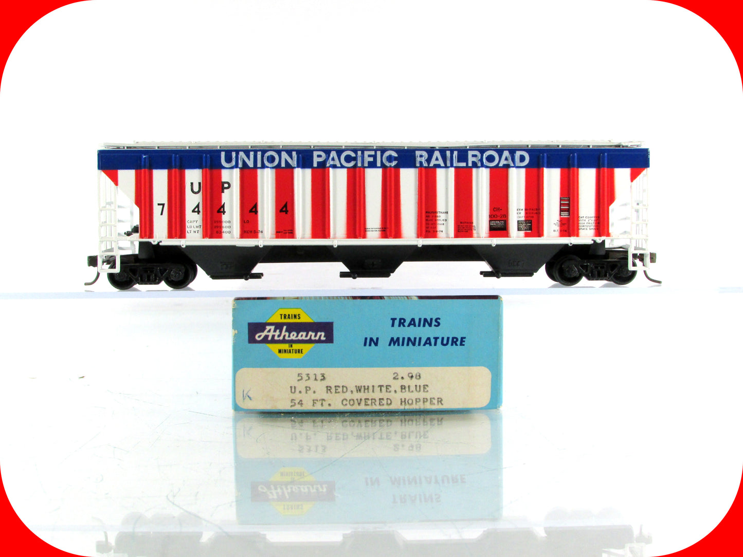 HO Scale **UNION PACIFIC - RED,WHITE,BLUE** Covered Hopper #74444 -Athearn 5513