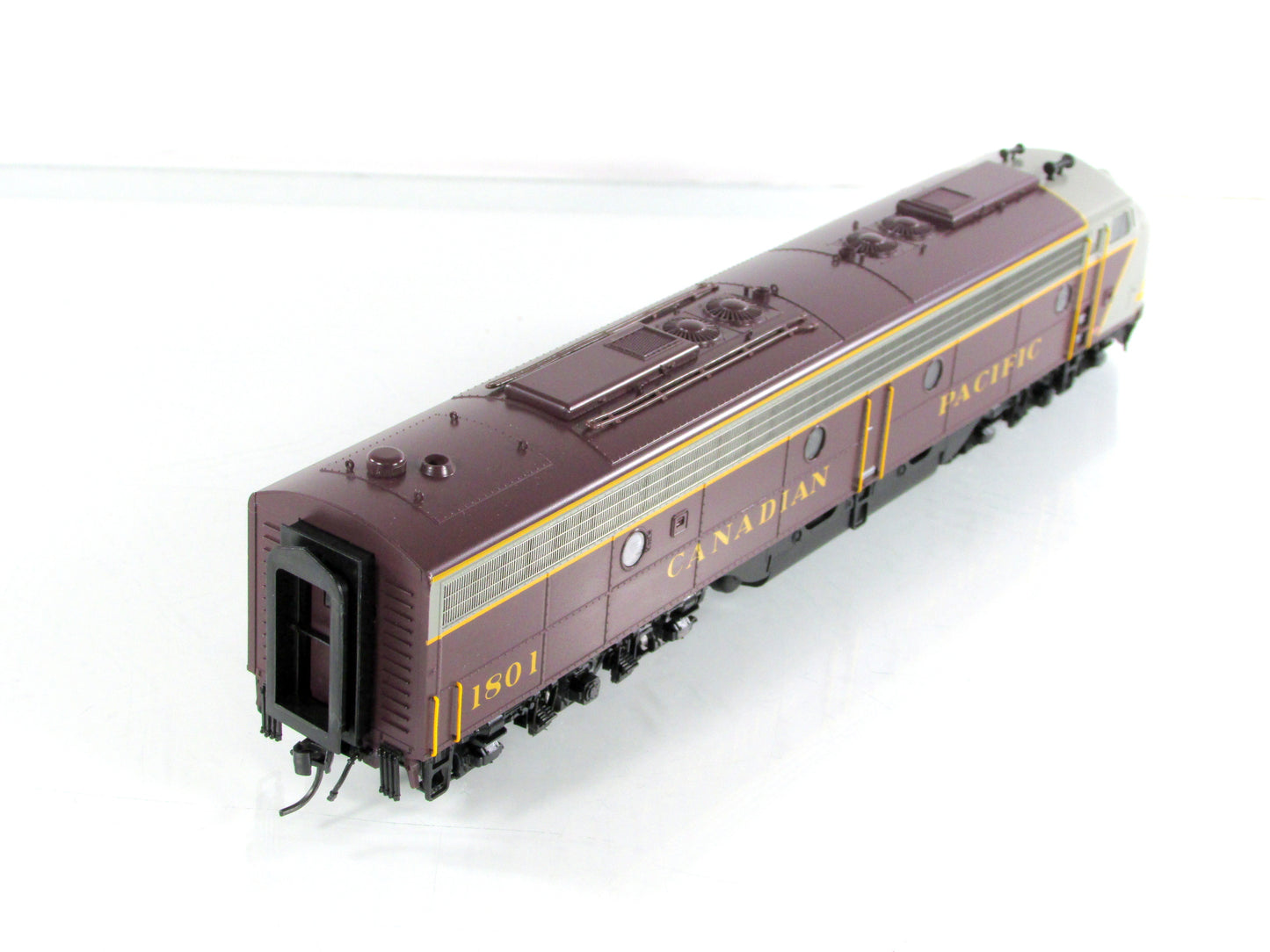 HO Scale ***CANADIAN PACIFIC*** E8A Diesel, CP 1801 - Broadway 445, DCC Sound