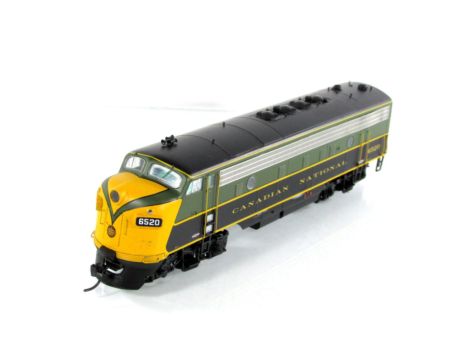 HO Scale ***CANADIAN NATIONAL*** FP9A #6520 - Intermountain 49987-04, DCC Ready