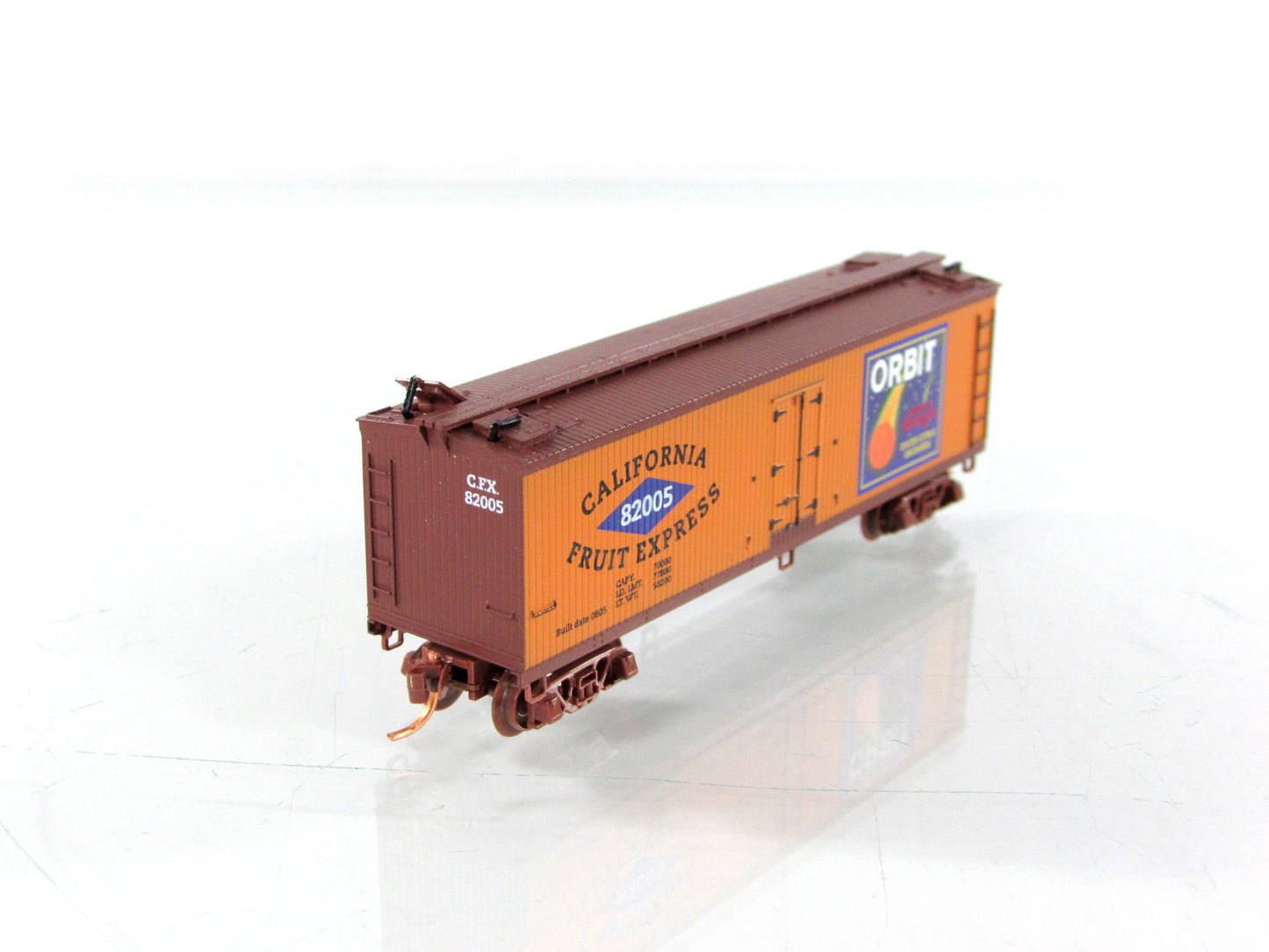 N Scale **CALIFORNIA FRUIT EXPRESS** Orbit Reefer #82005 - Micro Trains Special