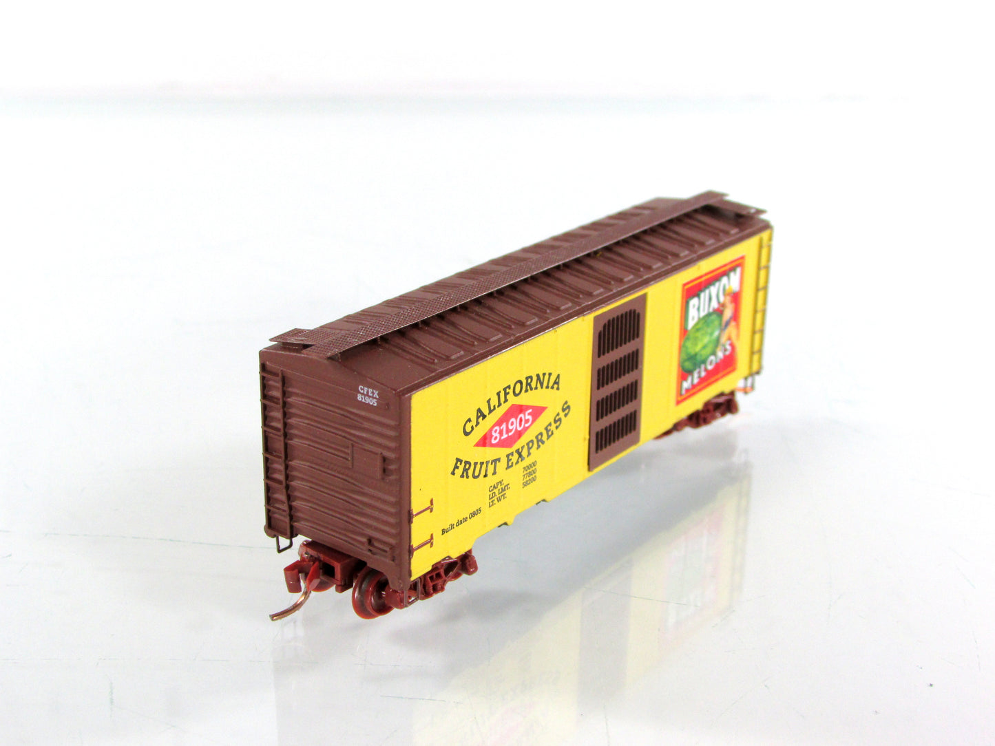 N Scale **CALIFORNIA FRUIT EXPRESS** Buxom Melons #81905 - Micro Trains Special
