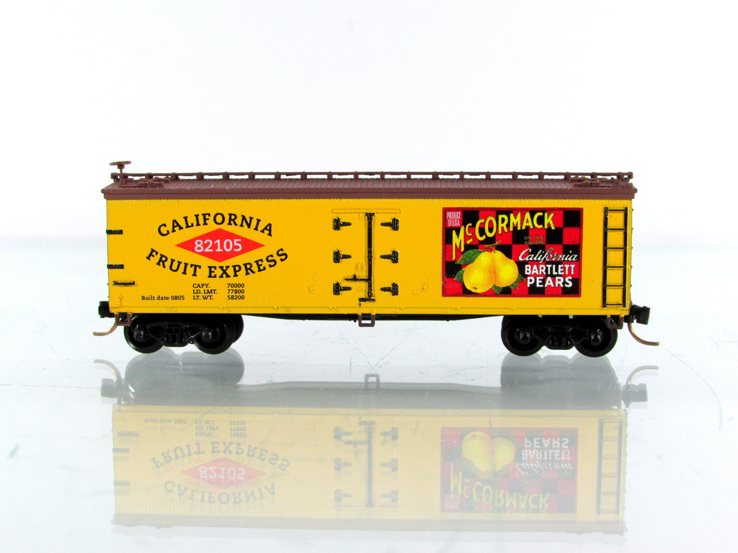 N Scale *CALIFORNIA FRUIT EXPRESS* McCormack Pears #82105, Micro Trains Special