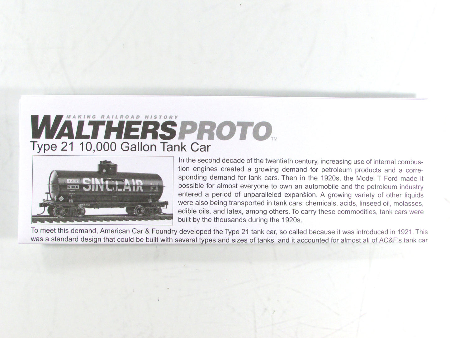 HO Scale **WAR DEPARTMENT** Military Tank Car, USQX 10040 - Walthers 920-100525