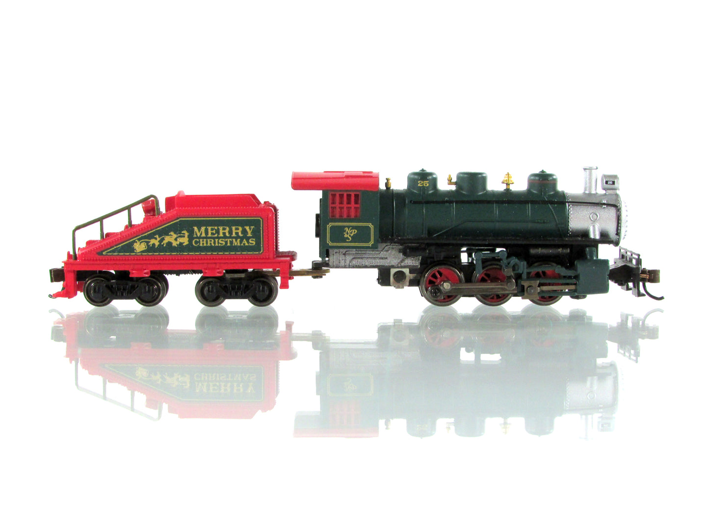 N Scale ***MERRY CHRISTMAS*** 0-6-0 Steam Switcher, NPS 25 - Bachmann 50556
