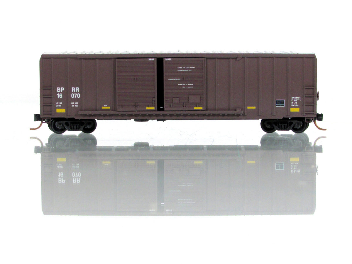 N Scale ***BUFFALO & PITTSBURGH** Shoe Graffiti Box Car - Micro Trains 03044290