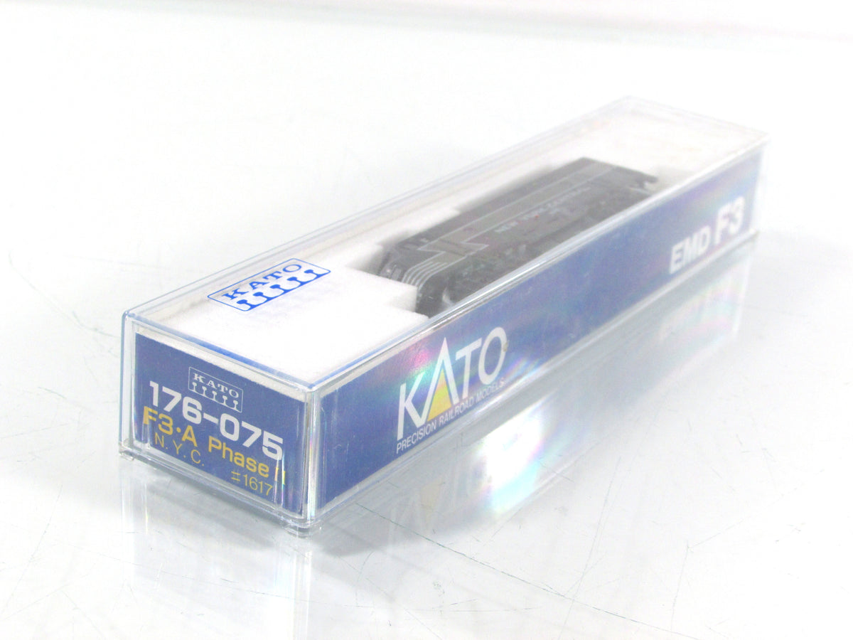 N Scale ***NEW YORK CENTRAL** F3-A Phase II Locomotive, NYC 1617 - Kato 176-075