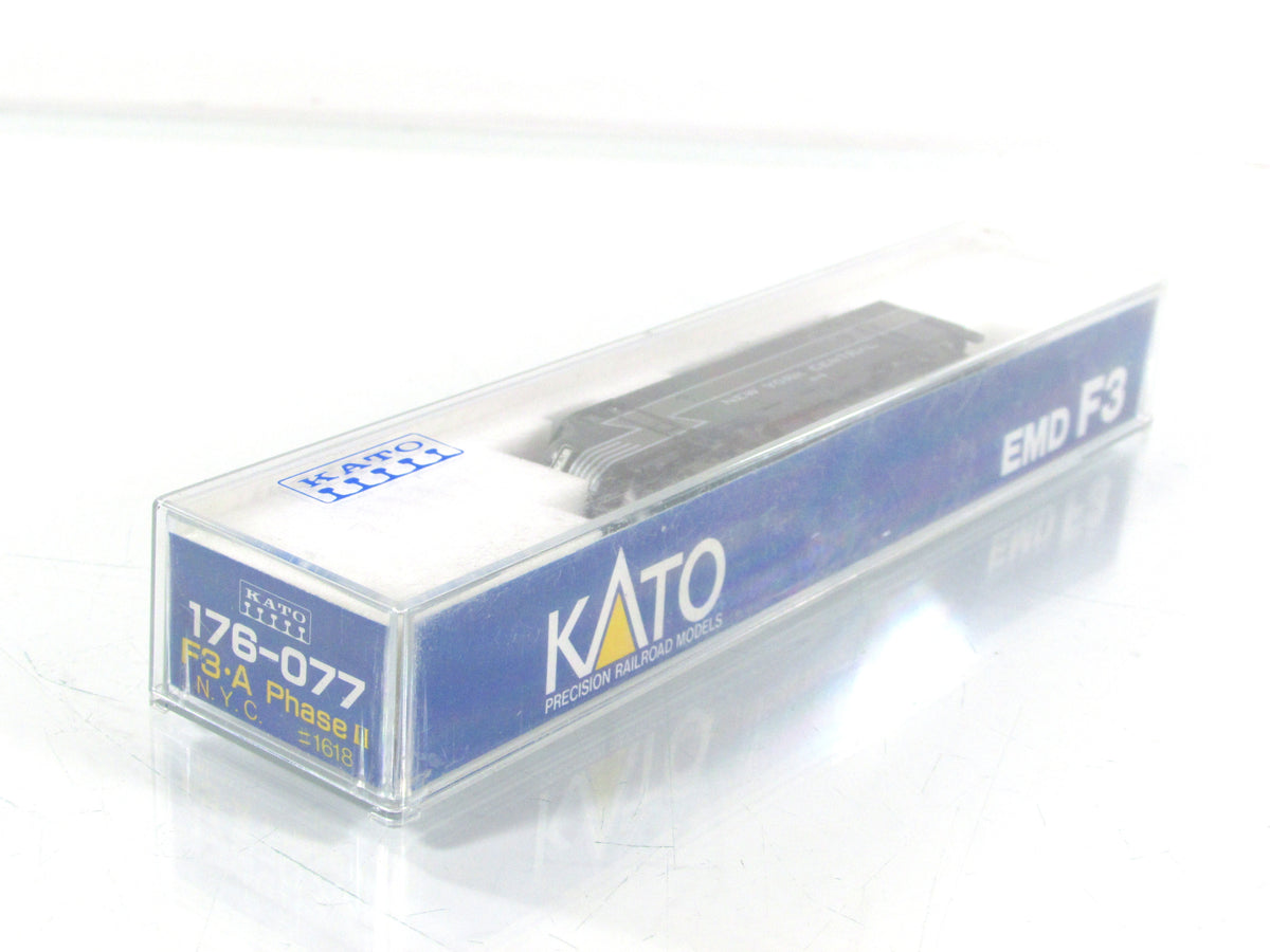 N Scale ***NEW YORK CENTRAL** F3-A Phase II Locomotive, NYC 1618 - Kato 176-077