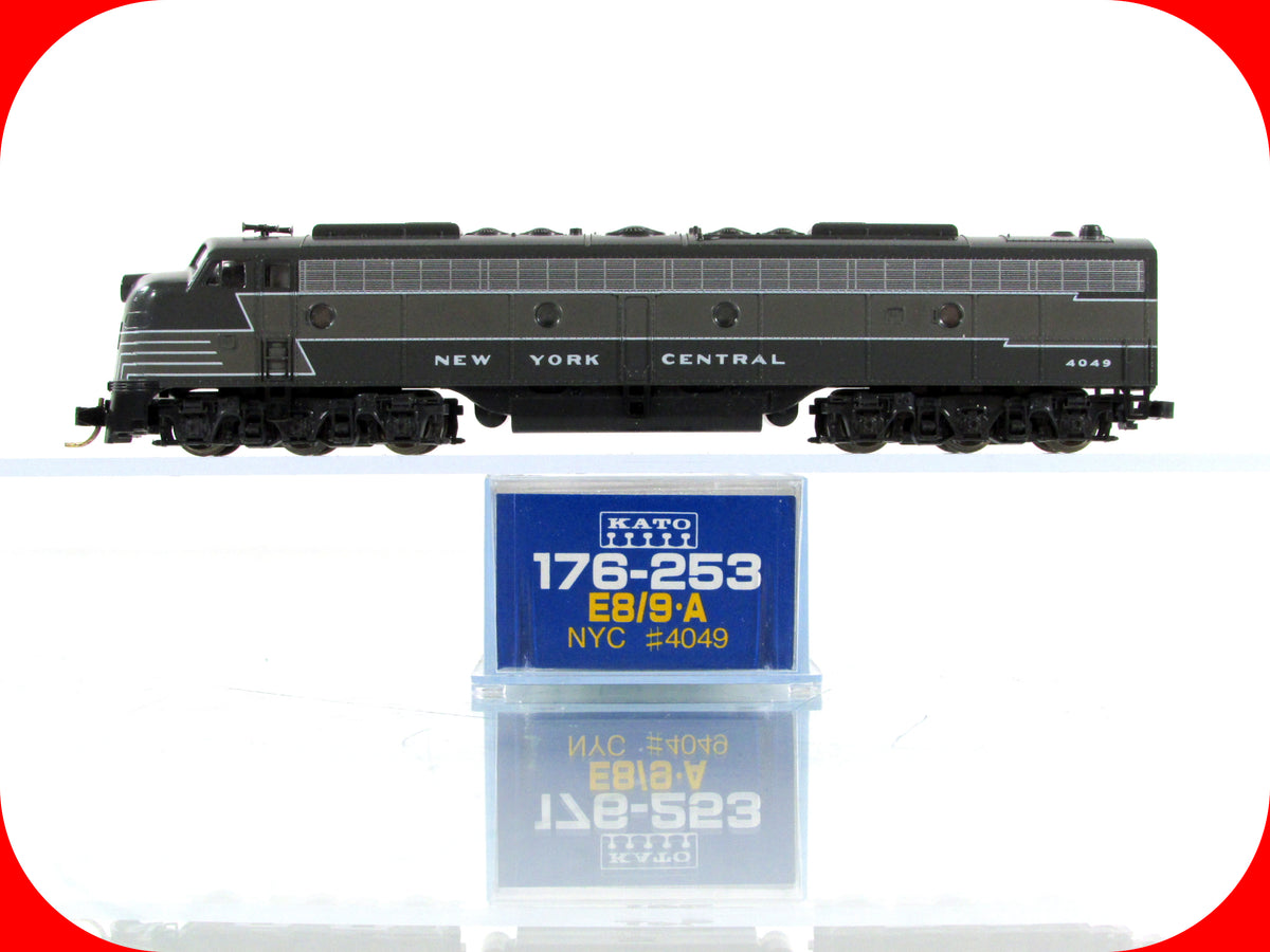 N Scale ***NEW YORK CENTRAL** E8/9 A Diesel Locomotive, NYC 4049 - Kato 176-253