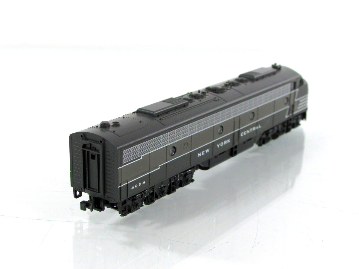 N Scale ***NEW YORK CENTRAL** E8/9 A Diesel Locomotive, NYC 4054 - Kato 176-254