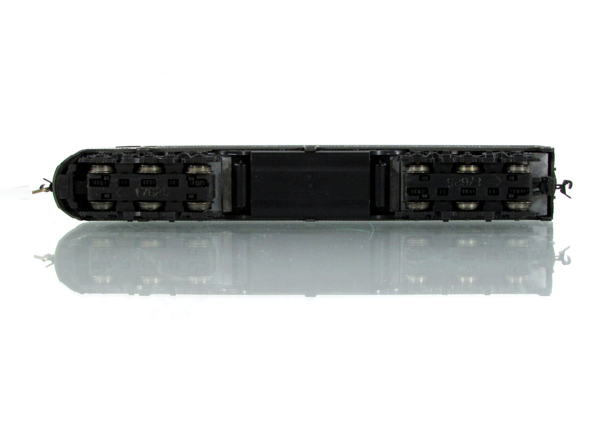 N Scale ***NEW YORK CENTRAL** E8/9 A Diesel Locomotive, NYC 4054 - Kato 176-254