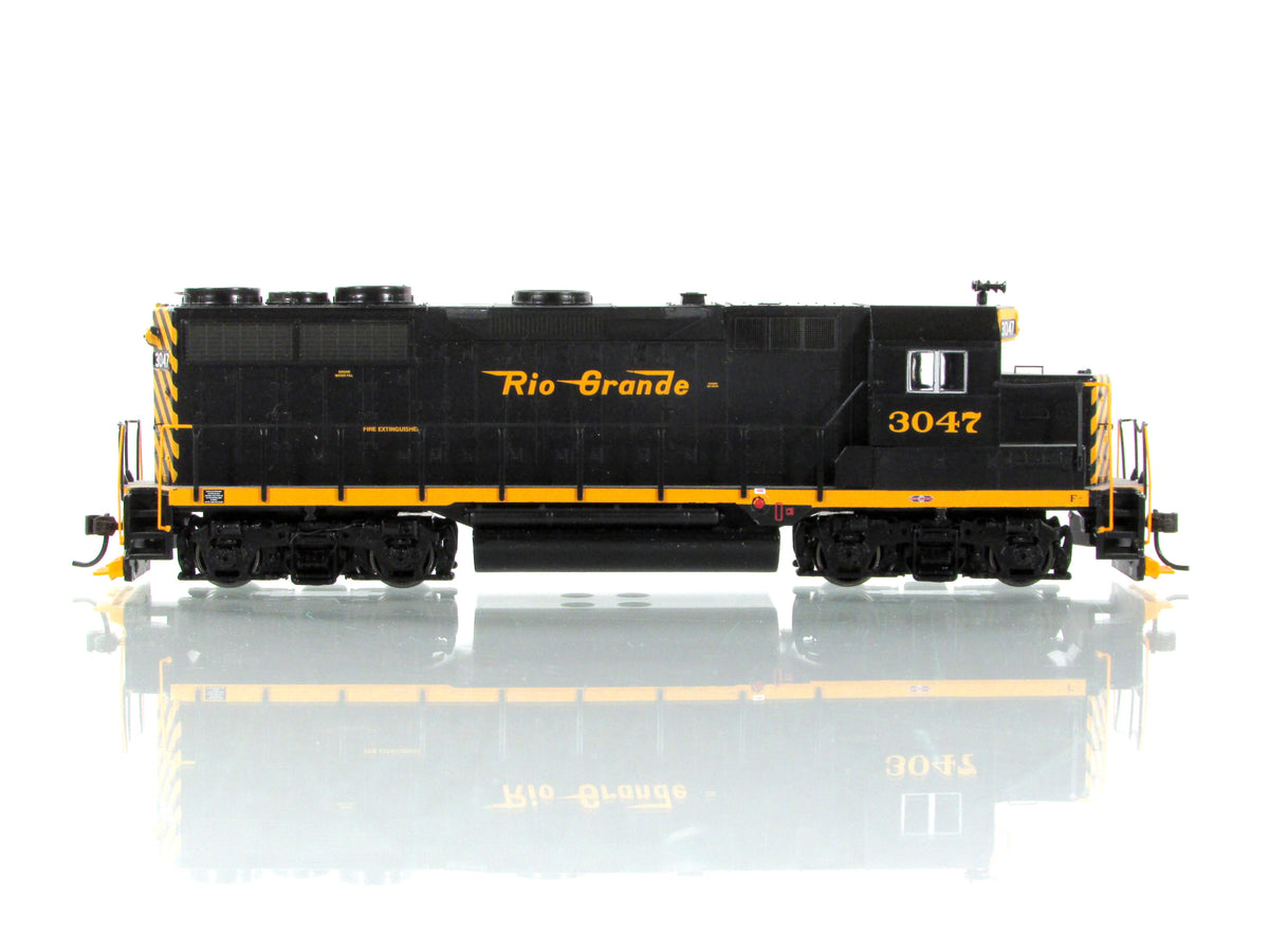 HO Scale **DENVER & RIO GRANDE WESTERN** GP35 #3047 -- Athearn 91709, DCC Ready