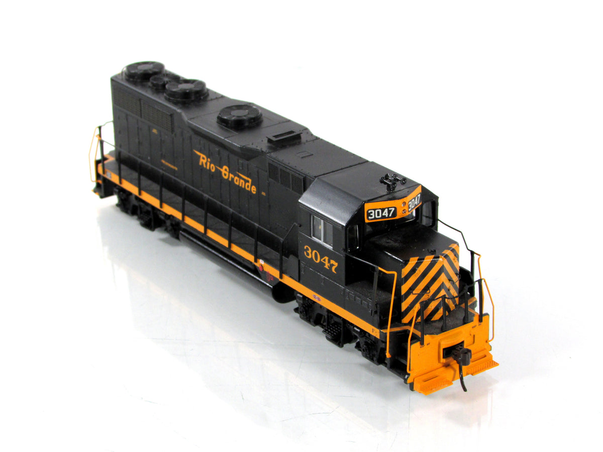 HO Scale **DENVER & RIO GRANDE WESTERN** GP35 #3047 -- Athearn 91709, DCC Ready