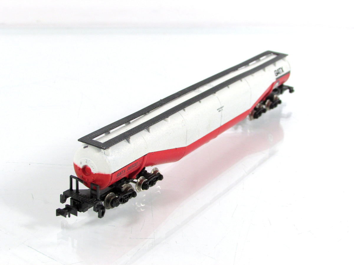 N Scale ***GATX*** 94' Jumbo Whale Belly Tank Car, GATX 96500 ---- Atlas 3114