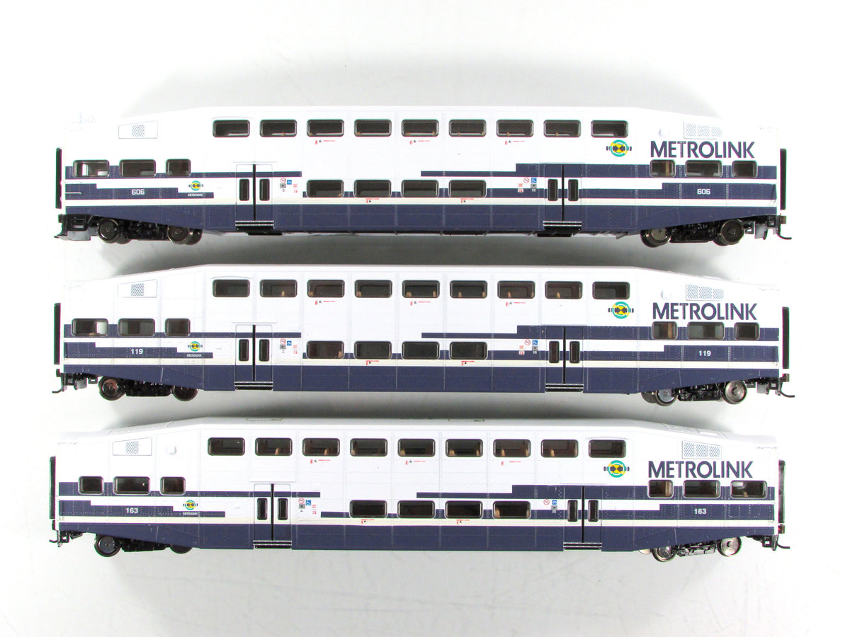 HO Scale ***METROLINK** Bombardier Psgr Set #606,119,163 - Athearn 25907 **RARE