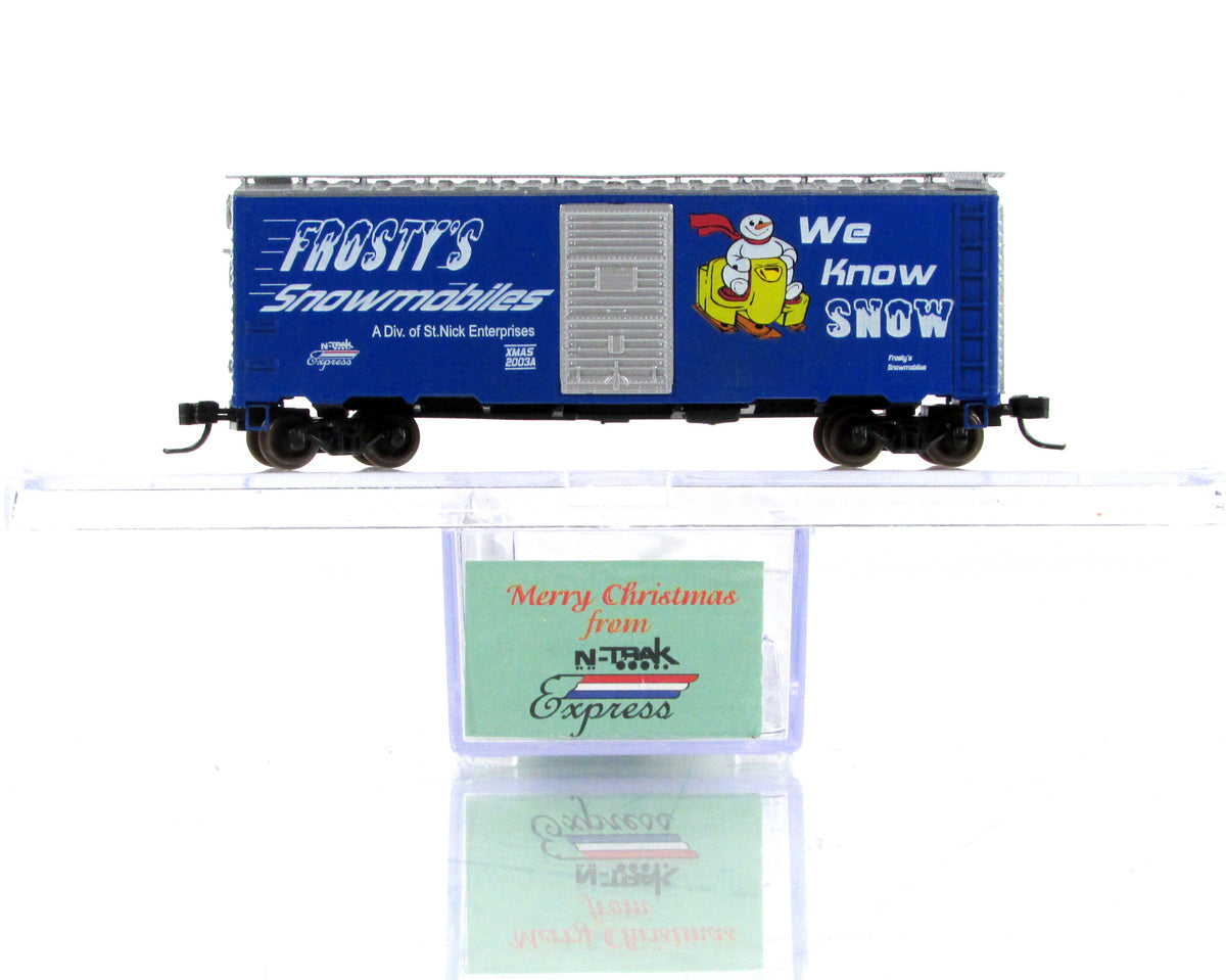 N Scale ***FROSTY'S SNOWMOBILES** 2003 Christmas Box Car - DELUXE Special *RARE