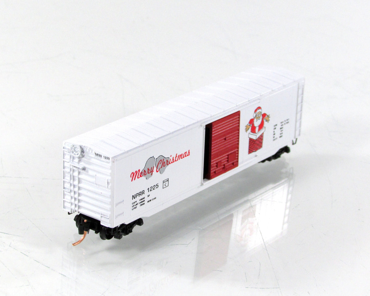 N Scale ***MERRY CHRISTMAS, NORTH POLE** 2004 Box Car - Premiere Editions *RARE